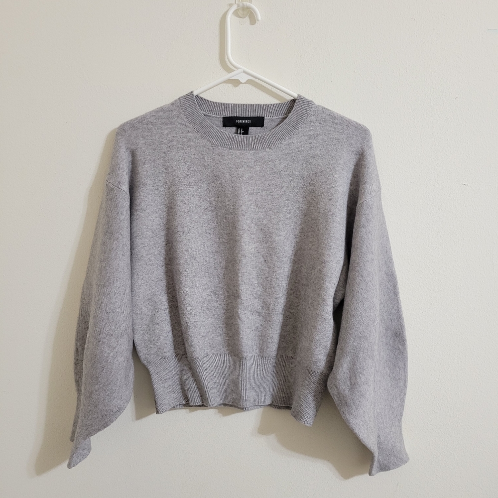 Forever 21 Woman's Gray Sweater